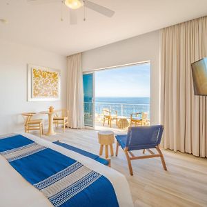 Ocean One-Bedroom King Room